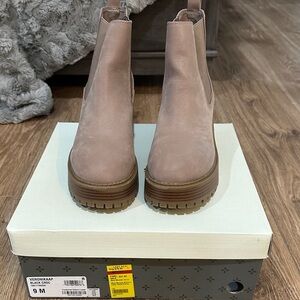 Vero Moda Women's Taupe Ankle Booties